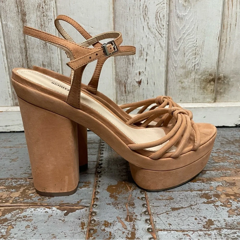 SCHUTZ great preowned